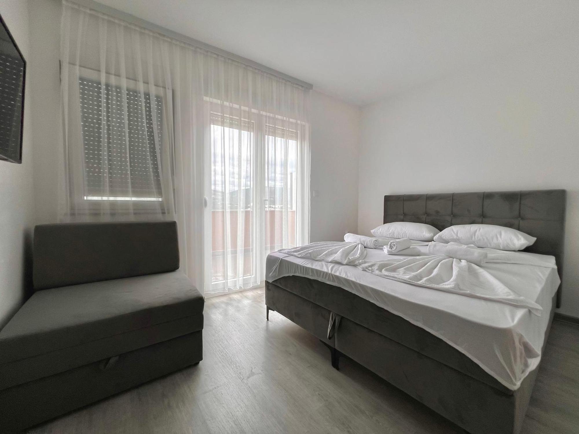 Hotel Nur Мостар Екстер'єр фото