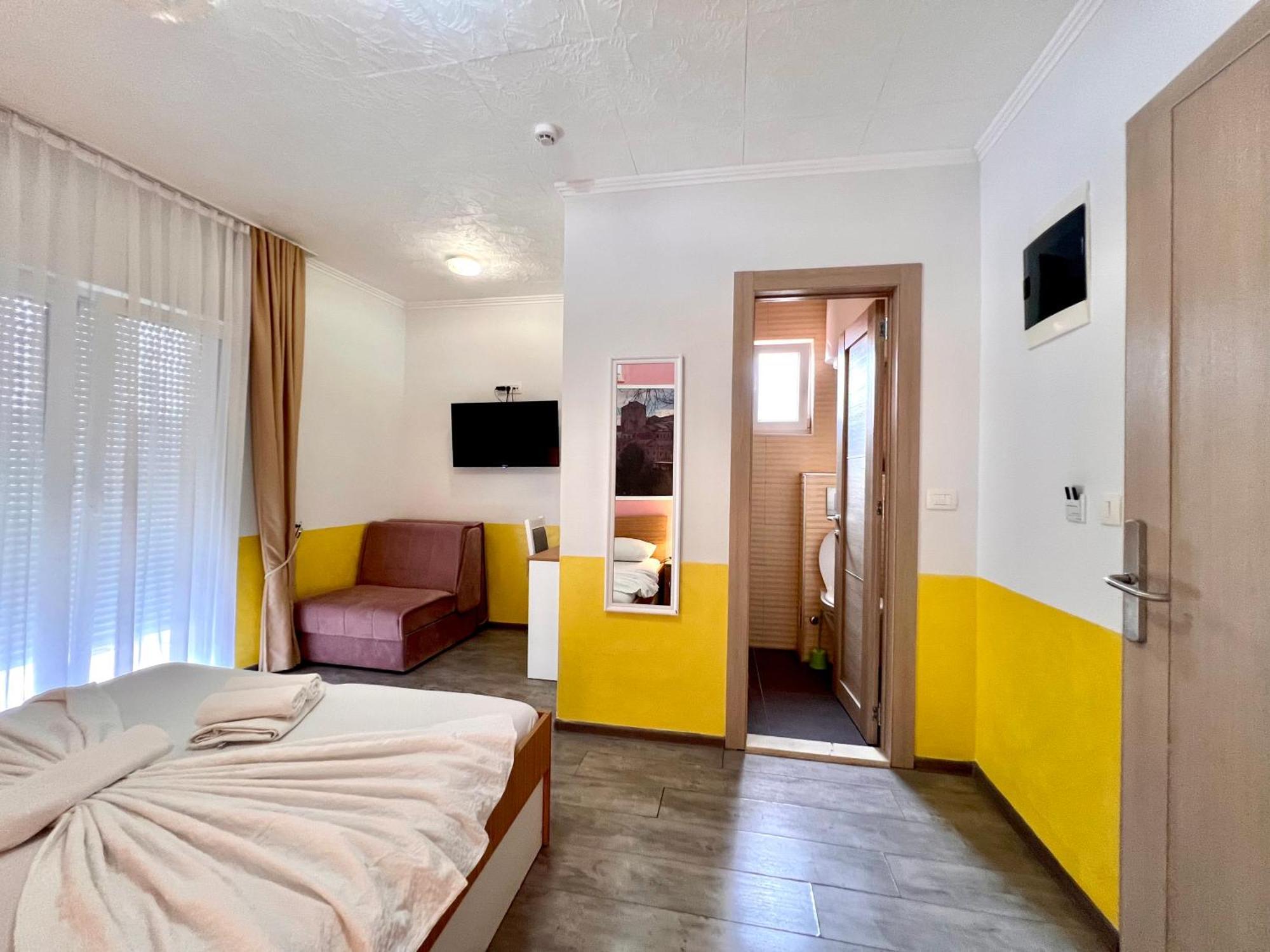 Hotel Nur Мостар Екстер'єр фото